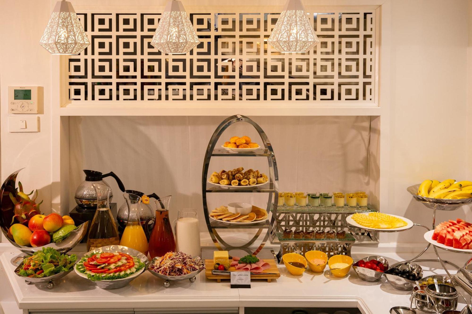 Hanoi Fiesta Central Hotel And Spa Zewnętrze zdjęcie